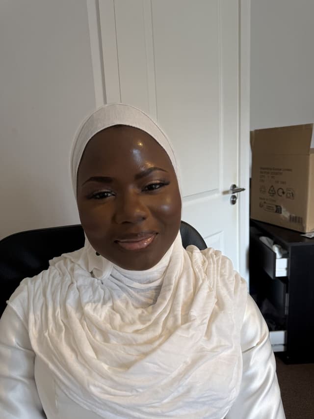 Soft glam look by Bimbs Artistry