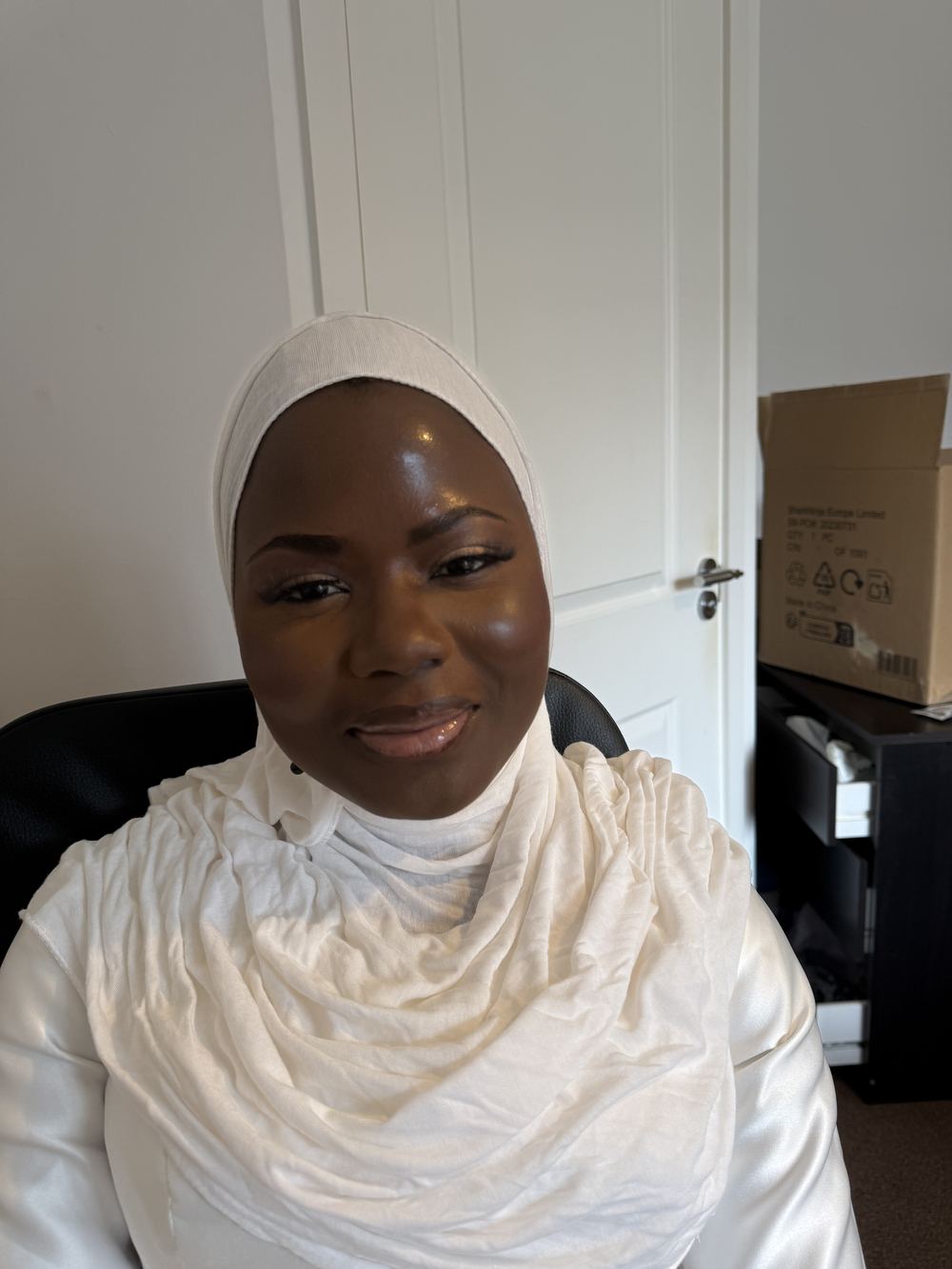 Soft glam look by Bimbs Artistry